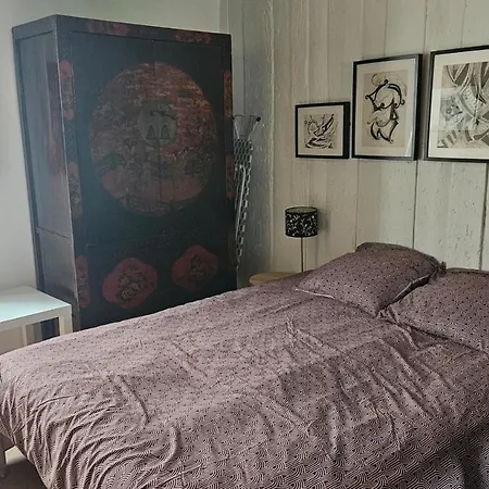 Apartment Independent Master Suite, 18th Century *