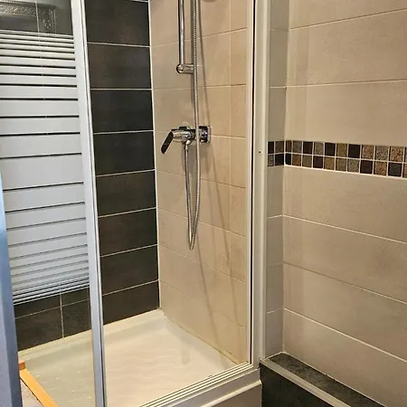 Independent Master Suite, 18th Century * Caen