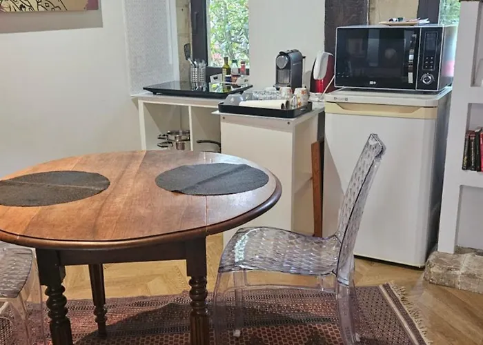 Apartamento Independent Master Suite, 18th Century